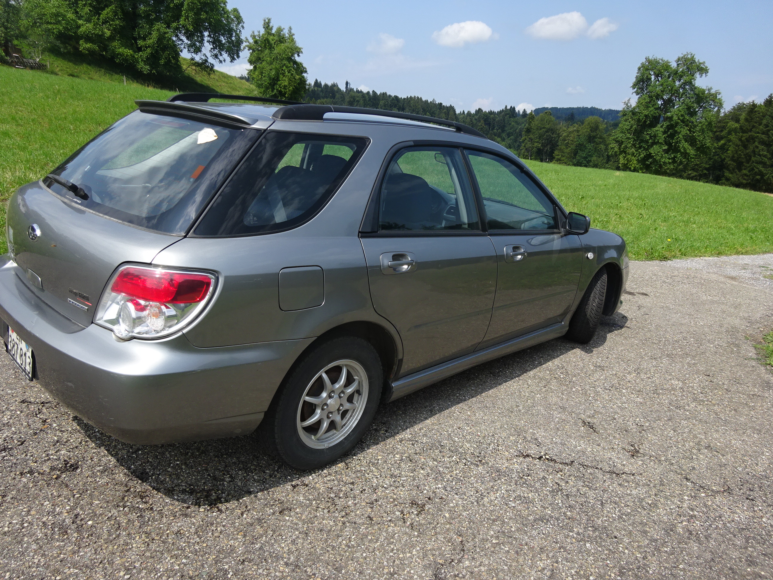Subaru  Impreza 1.5R