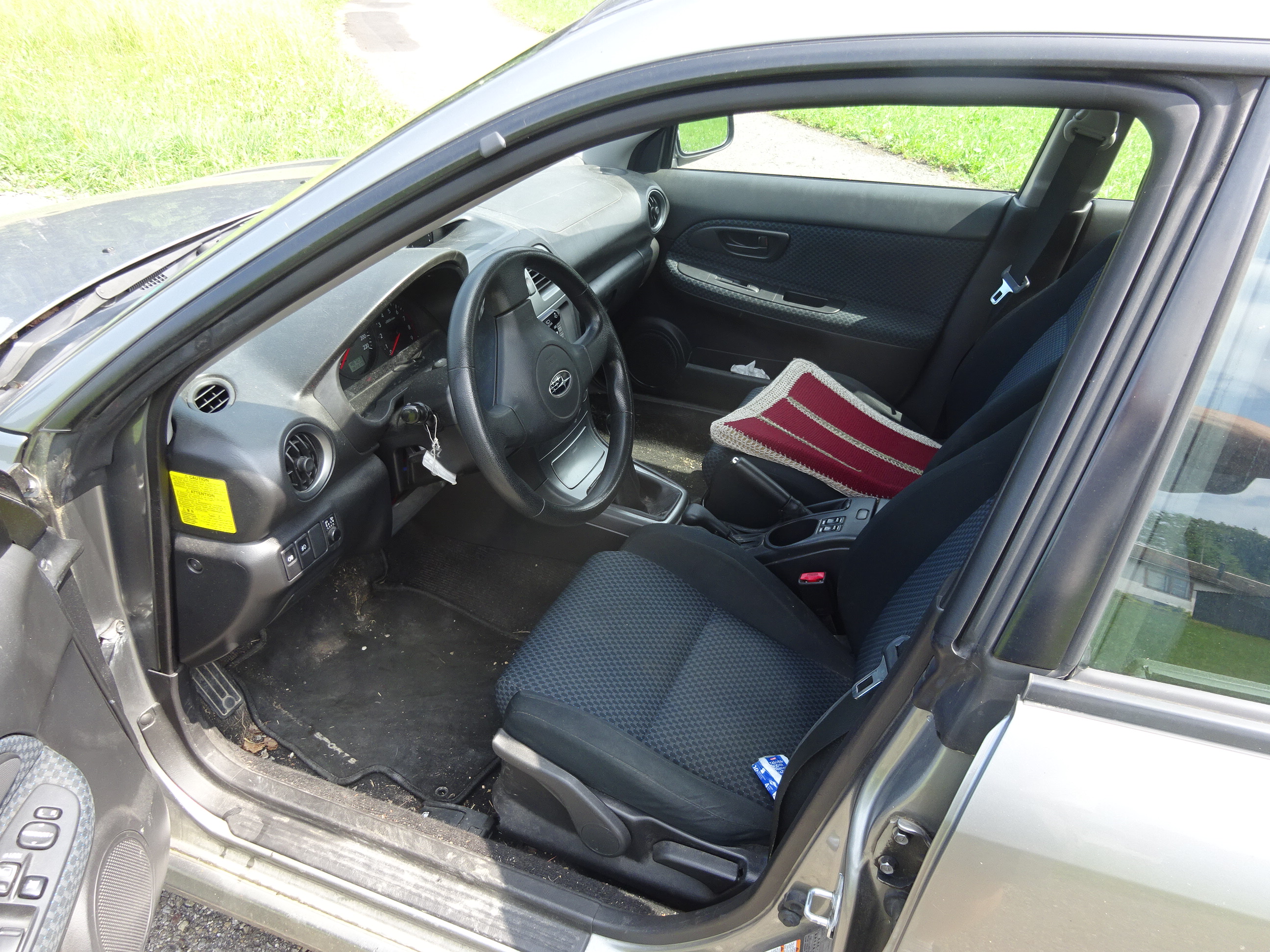Subaru  Impreza 1.5R