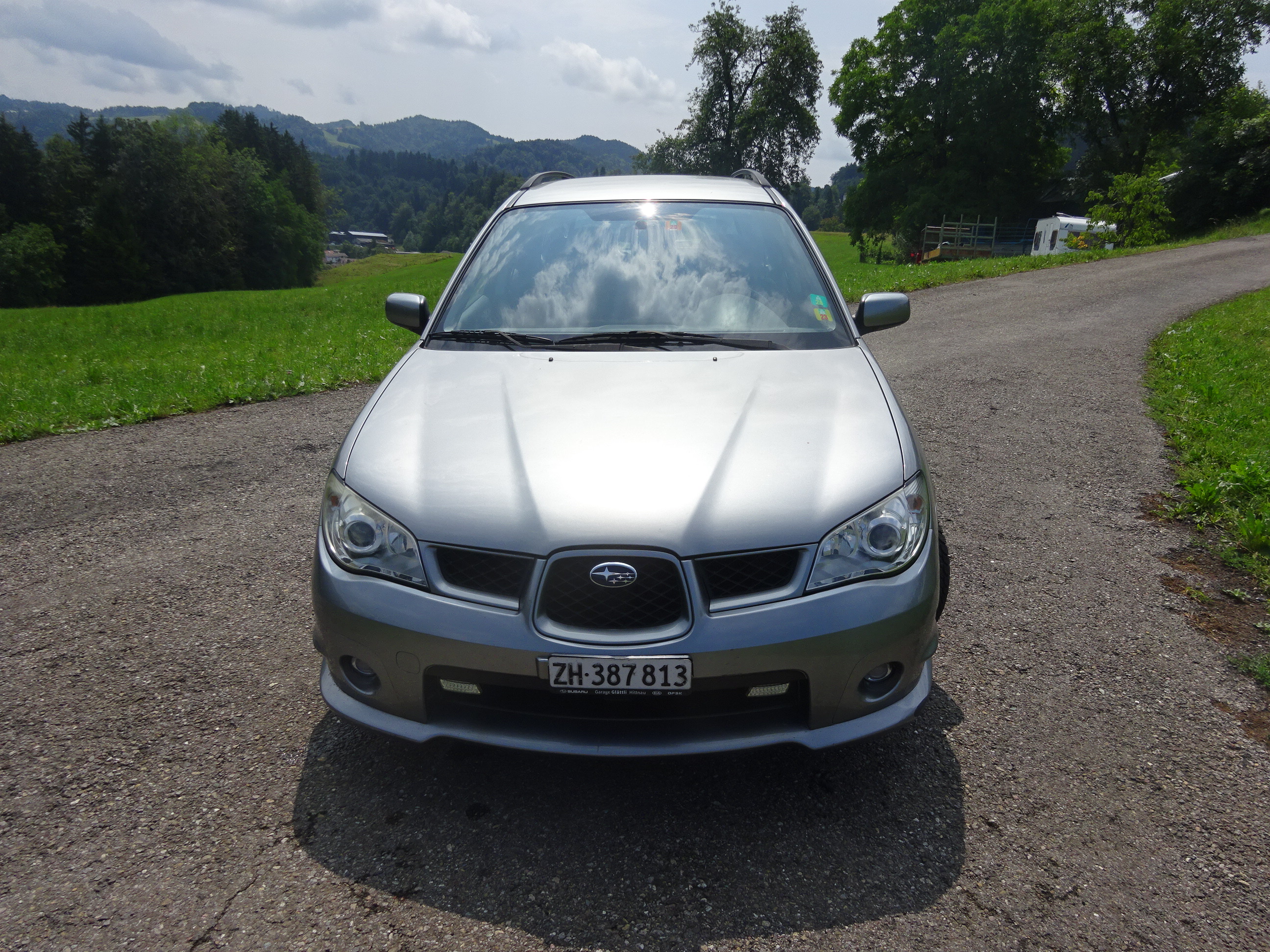 Subaru  Impreza 1.5R